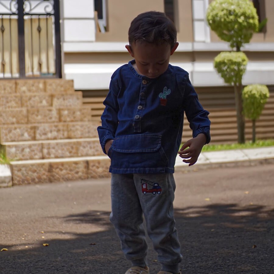 Sweater Oase - Baju Atasan Anak Lengan Panjang Bahan Denim Kekinian untuk Usia 1-4 Tahun - Image 5