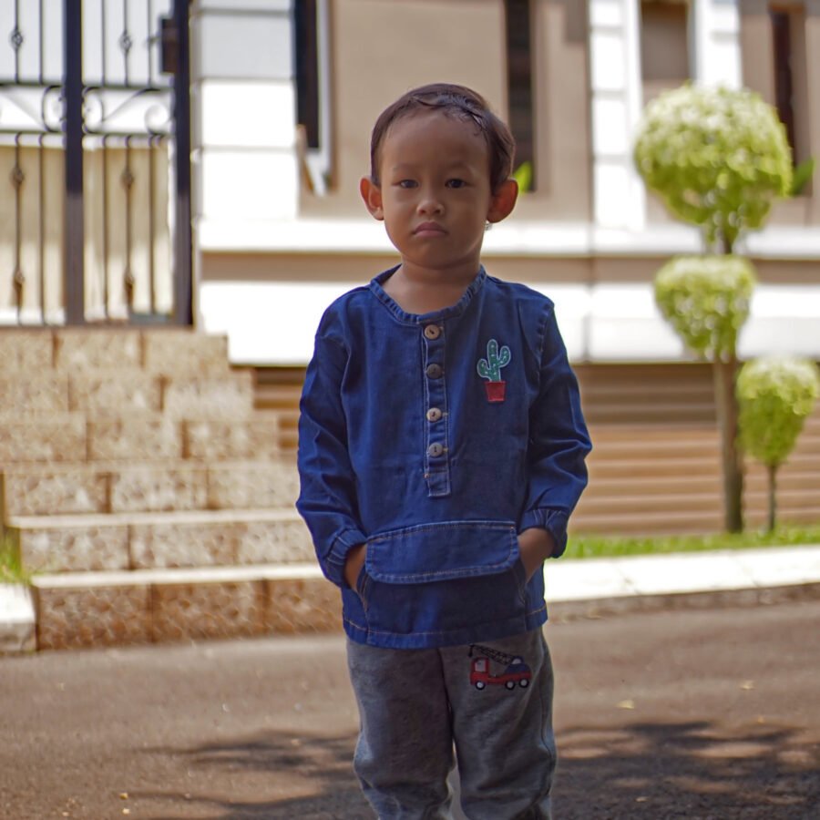 Sweater Oase - Baju Atasan Anak Lengan Panjang Bahan Denim Kekinian untuk Usia 1-4 Tahun - Image 3