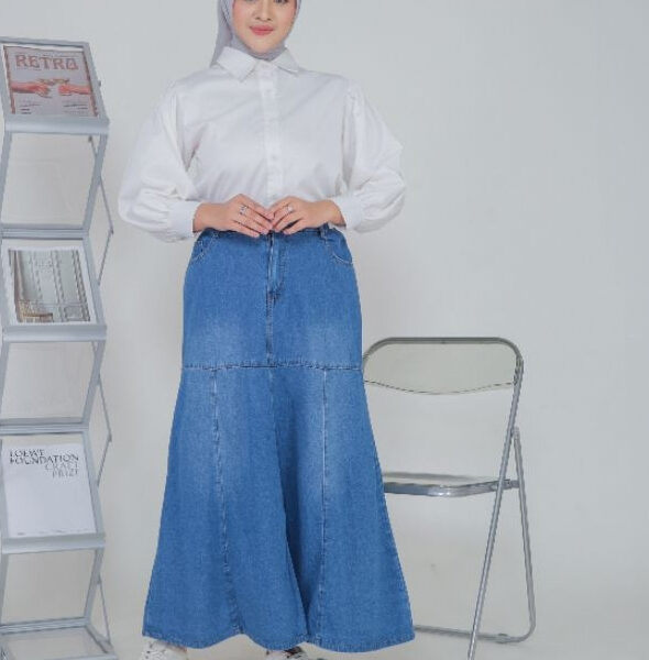 Rok Jeans Wanita Panjang Bahan Denim Maxi Skirt Fashion Muslimah Biru A-Line Halus Allsize L - XL
